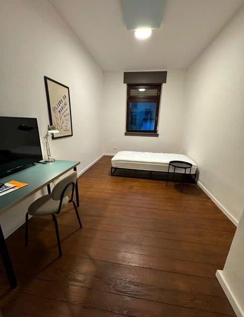 Pronájem bytu 18 m², Karlsruhe, Bádensko-Württembersko Pronájem bytu 18 m², Karlsruhe, Bádensko-Württembersko