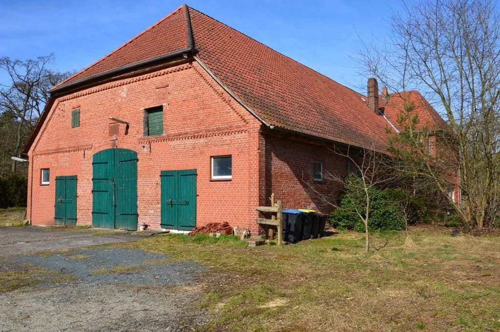 Prodej domu 200 m², pozemek 4.000 m², Winsen (Aller), Dolní Sasko Prodej domu 200 m², pozemek 4.000 m², Winsen (Aller), Dolní Sasko