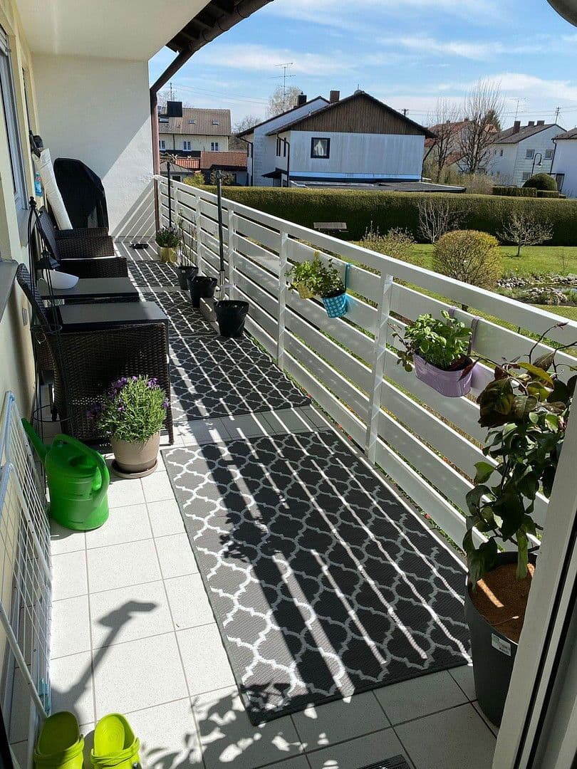 Pronájem bytu 4+1 100 m², Harthausen, Bavorsko Pronájem bytu 4+1 100 m², Harthausen, Bavorsko