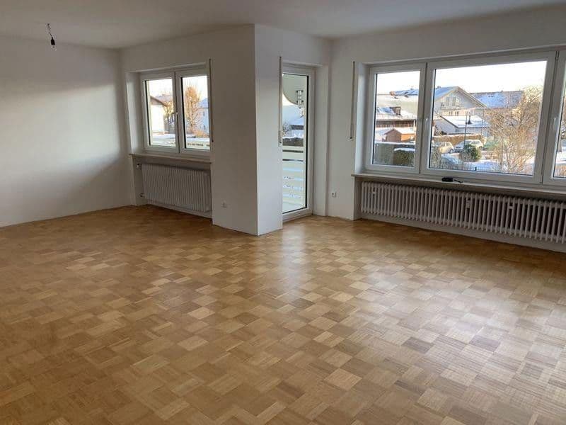 Pronájem bytu 4+1 100 m², Harthausen, Bavorsko Pronájem bytu 4+1 100 m², Harthausen, Bavorsko
