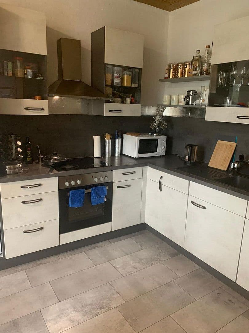 Pronájem bytu 5+1 129 m², Max-Michel-Str. 17, Annaberg-Buchholz, Sasko Pronájem bytu 5+1 129 m², Max-Michel-Str. 17, Annaberg-Buchholz, Sasko