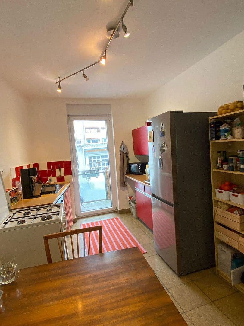 Pronájem bytu 2+1 65 m², Viktoria Str. 12, Karlsruhe, Bádensko-Württembersko Pronájem bytu 2+1 65 m², Viktoria Str. 12, Karlsruhe, Bádensko-Württembersko