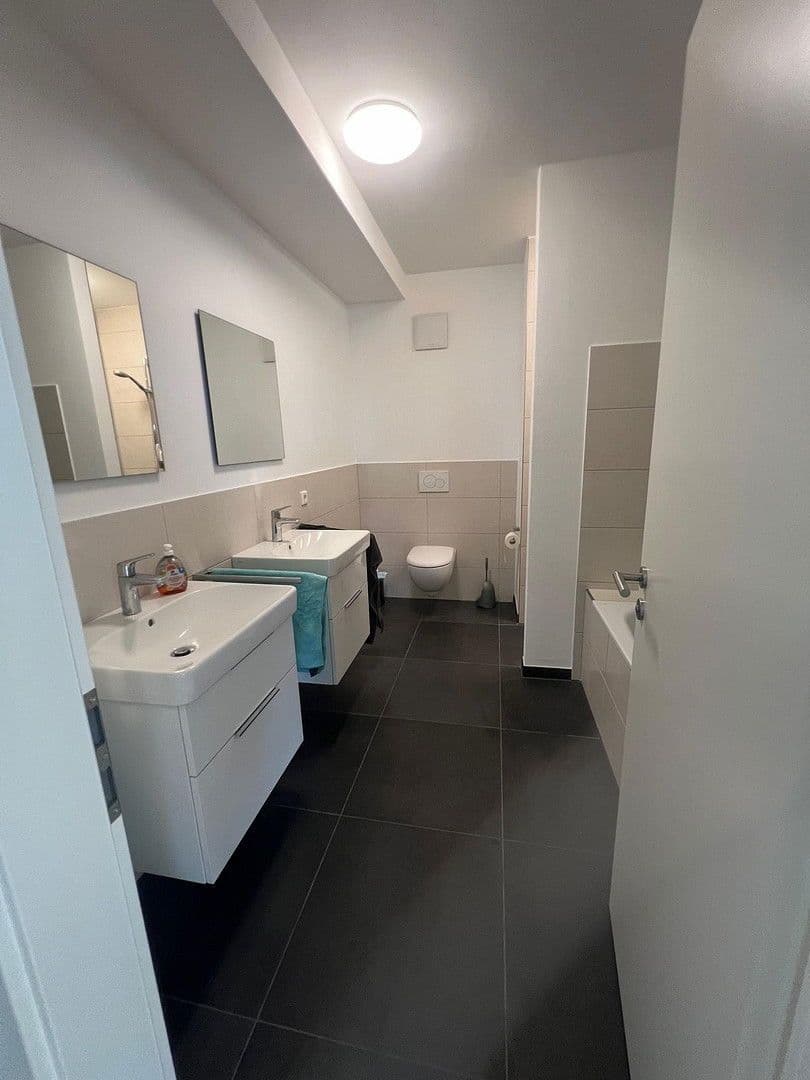 Pronájem bytu 2+kk 80 m², Frankfurt am Main, Hessen Pronájem bytu 2+kk 80 m², Frankfurt am Main, Hessen