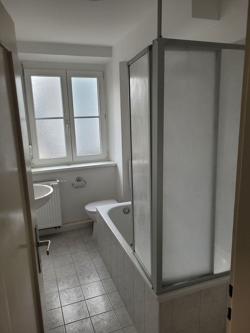 Pronájem bytu 2+1 44 m², Inningerstr. 13a, Augsburg, Bavorsko Pronájem bytu 2+1 44 m², Inningerstr. 13a, Augsburg, Bavorsko