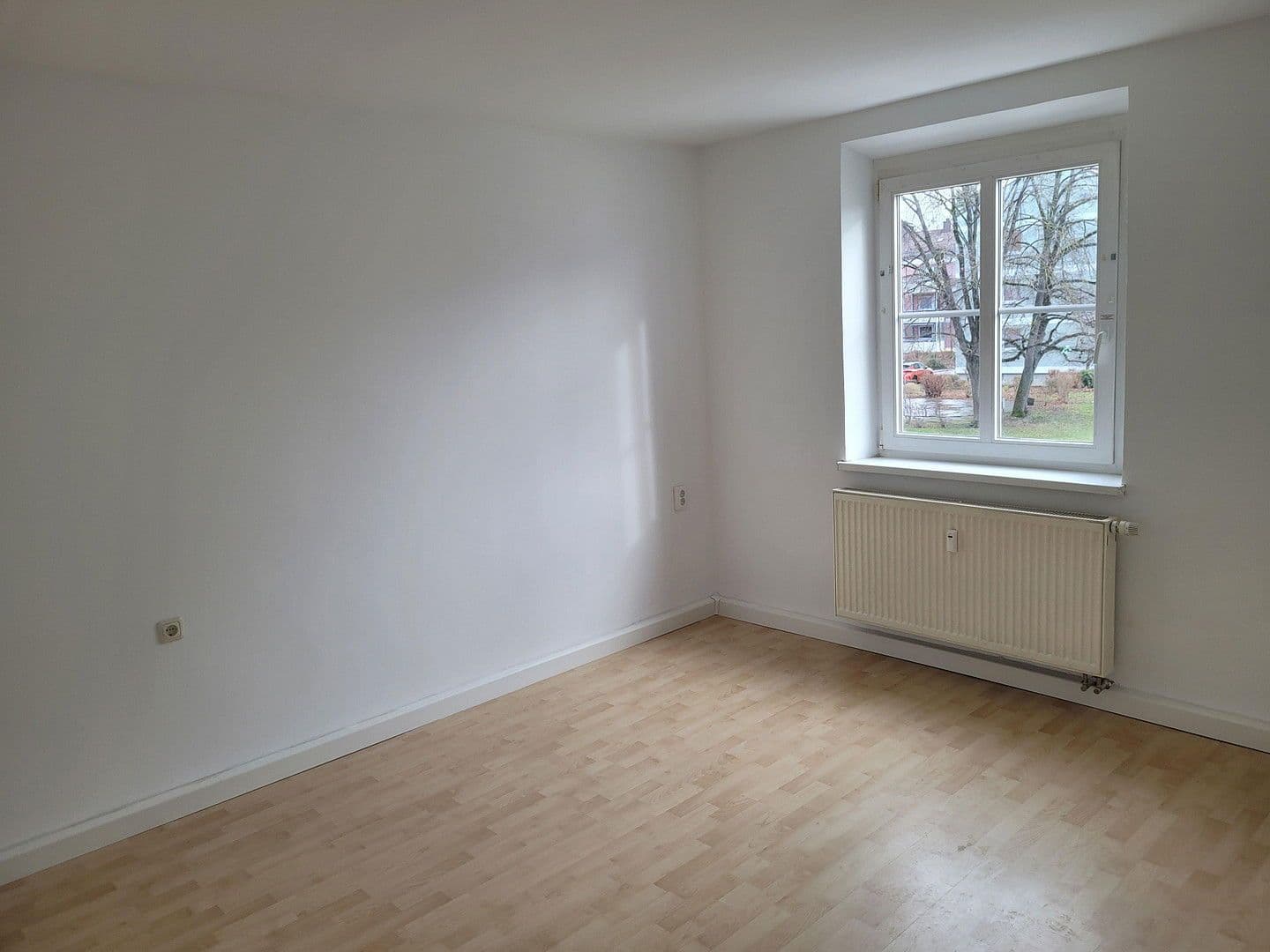 Pronájem bytu 2+1 44 m², Inningerstr. 13a, Augsburg, Bavorsko Pronájem bytu 2+1 44 m², Inningerstr. 13a, Augsburg, Bavorsko