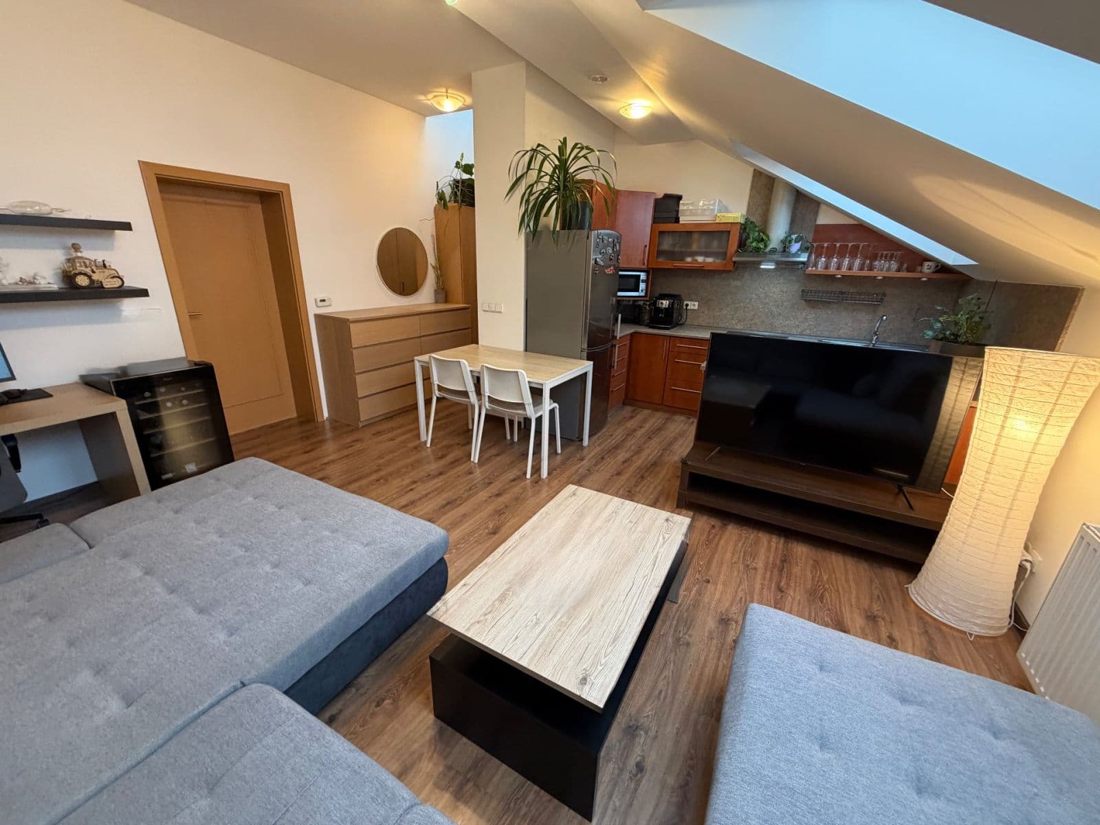 Prodej bytu 2+kk 64 m², sídliště Nádražní, Slavkov u Brna, Jihomoravský kraj Prodej bytu 2+kk 64 m², sídliště Nádražní, Slavkov u Brna, Jihomoravský kraj