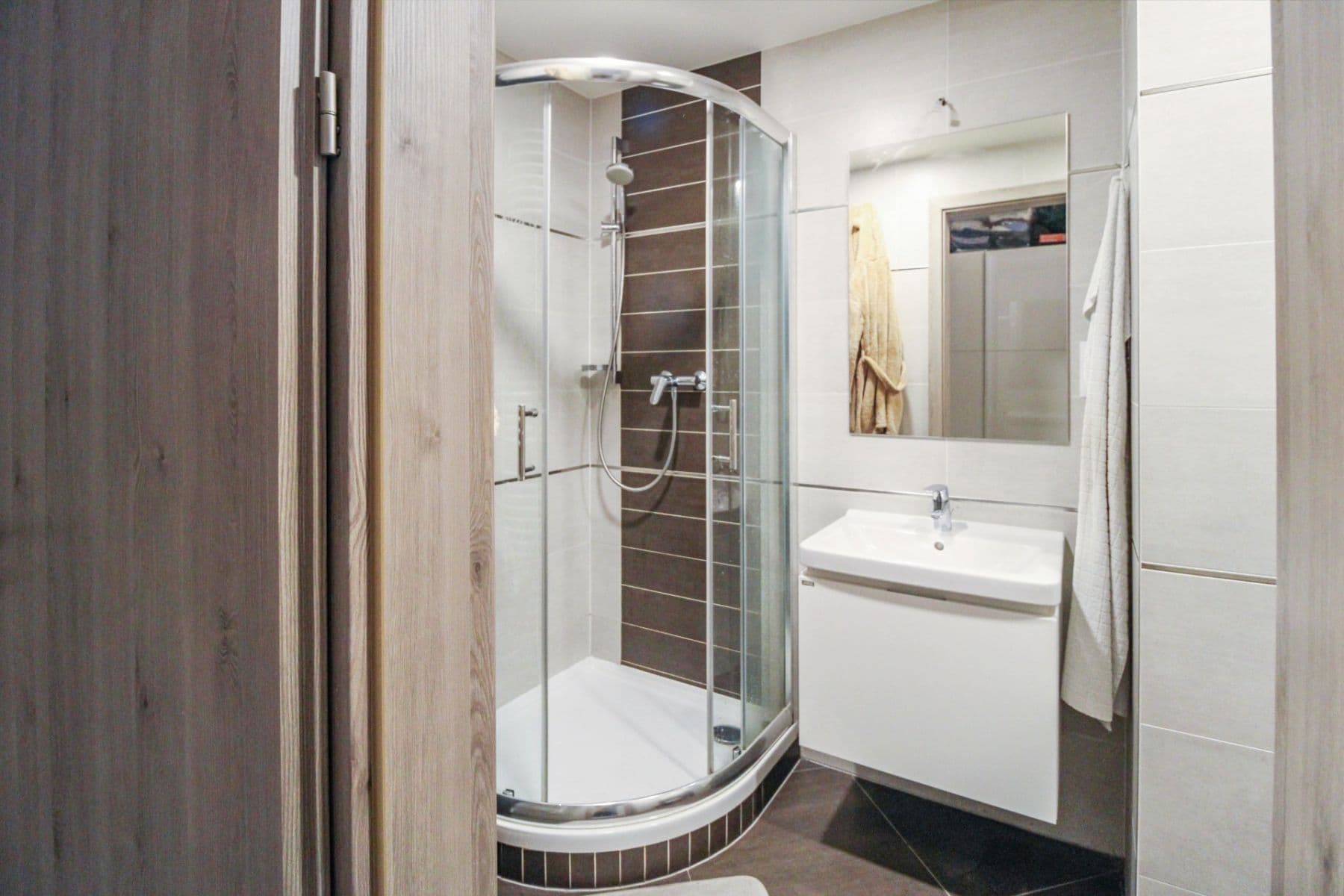 Prodej bytu 1+kk 32 m², Klausova, Praha, Praha Prodej bytu 1+kk 32 m², Klausova, Praha, Praha