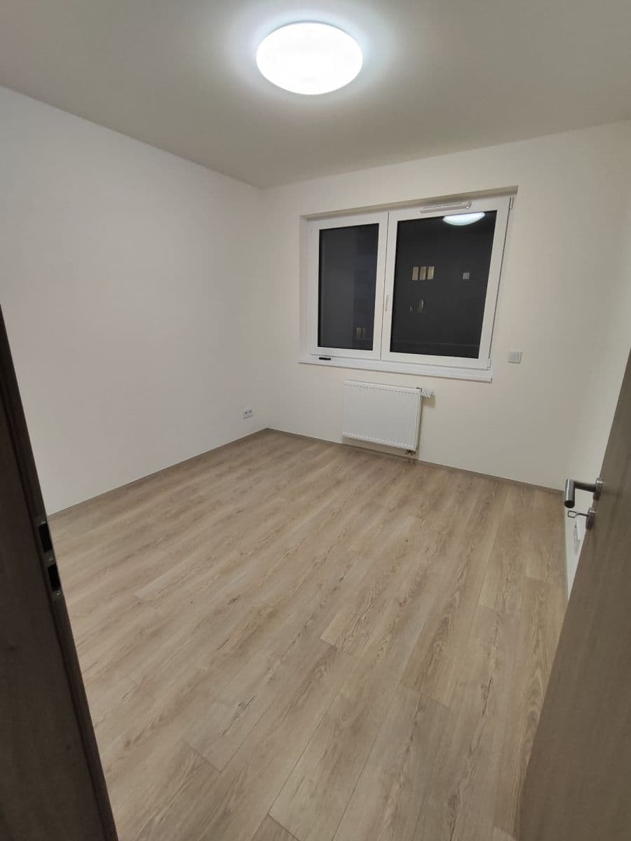 Pronájem bytu 2+kk 42 m², Fabiánové, Praha, Praha Pronájem bytu 2+kk 42 m², Fabiánové, Praha, Praha