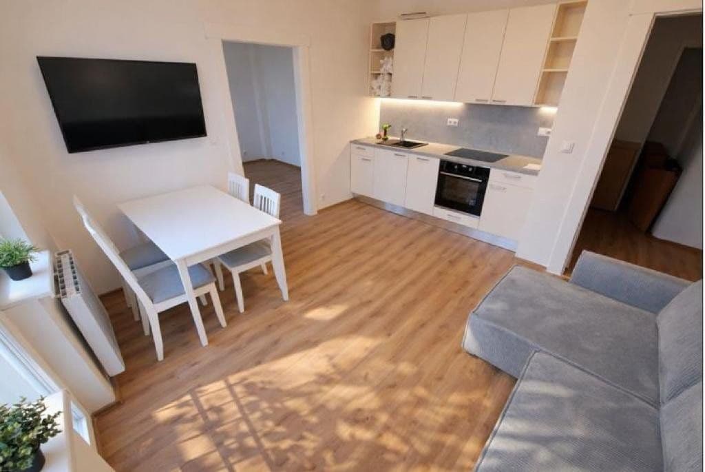 Pronájem bytu 56 m², Francouzská, Praha, Praha Pronájem bytu 56 m², Francouzská, Praha, Praha
