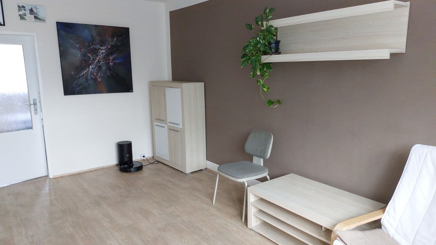 Pronájem bytu 3+1 65 m², Pod Hůrkou, Klatovy, Plzeňský kraj Pronájem bytu 3+1 65 m², Pod Hůrkou, Klatovy, Plzeňský kraj