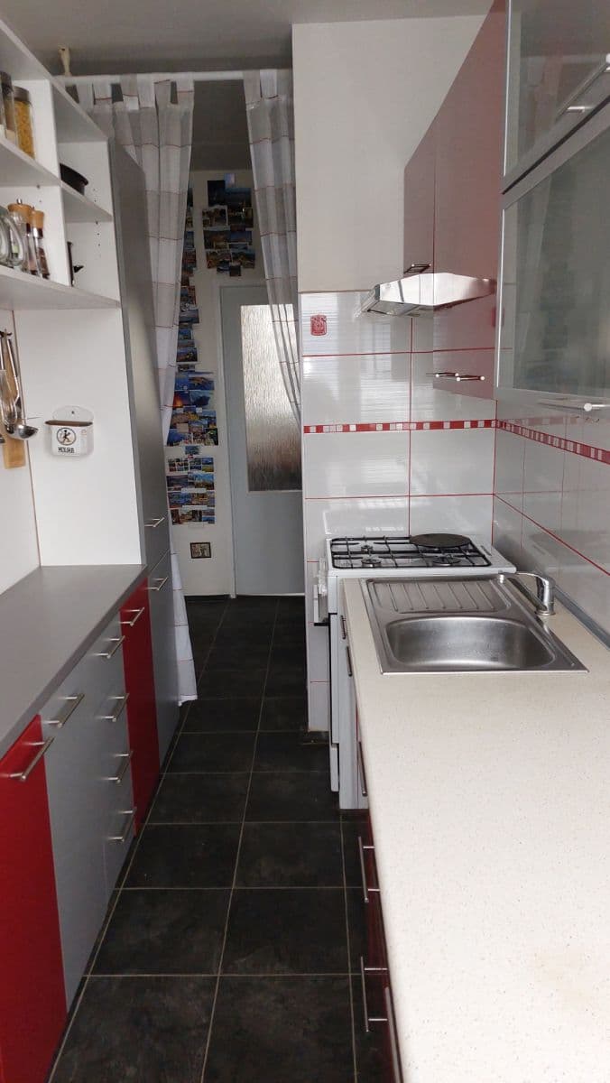 Pronájem bytu 3+1 65 m², Pod Hůrkou, Klatovy, Plzeňský kraj Pronájem bytu 3+1 65 m², Pod Hůrkou, Klatovy, Plzeňský kraj