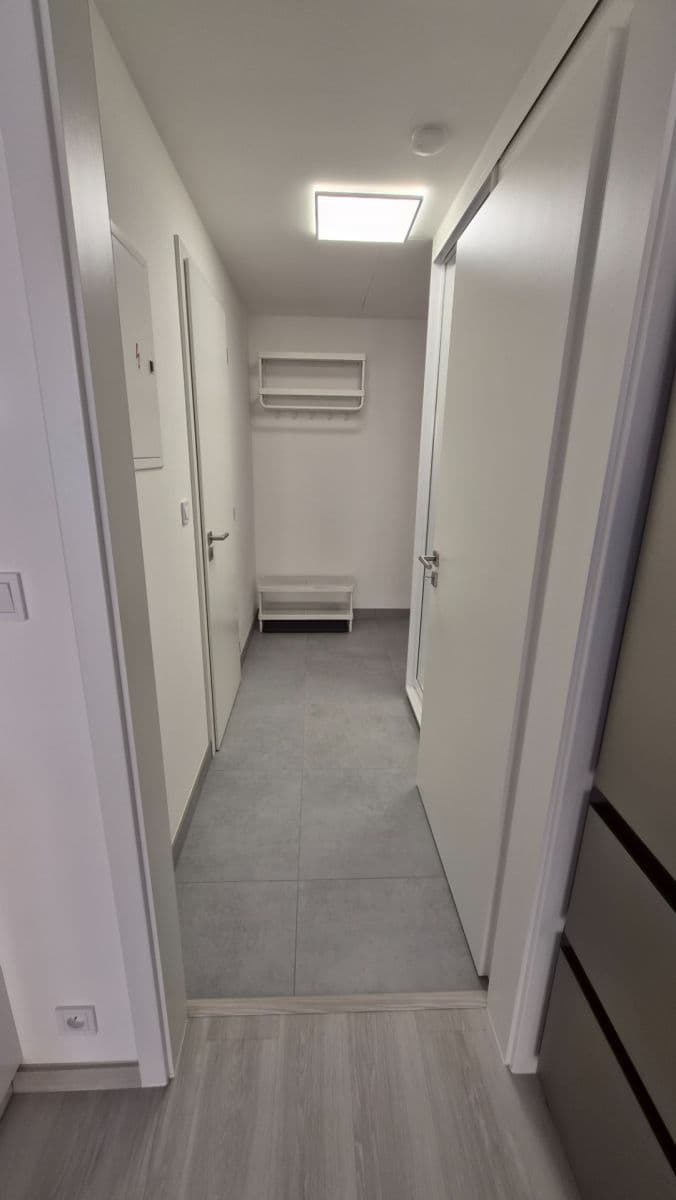 Pronájem bytu 1+kk 31 m², Komořanská, Praha, Praha Pronájem bytu 1+kk 31 m², Komořanská, Praha, Praha