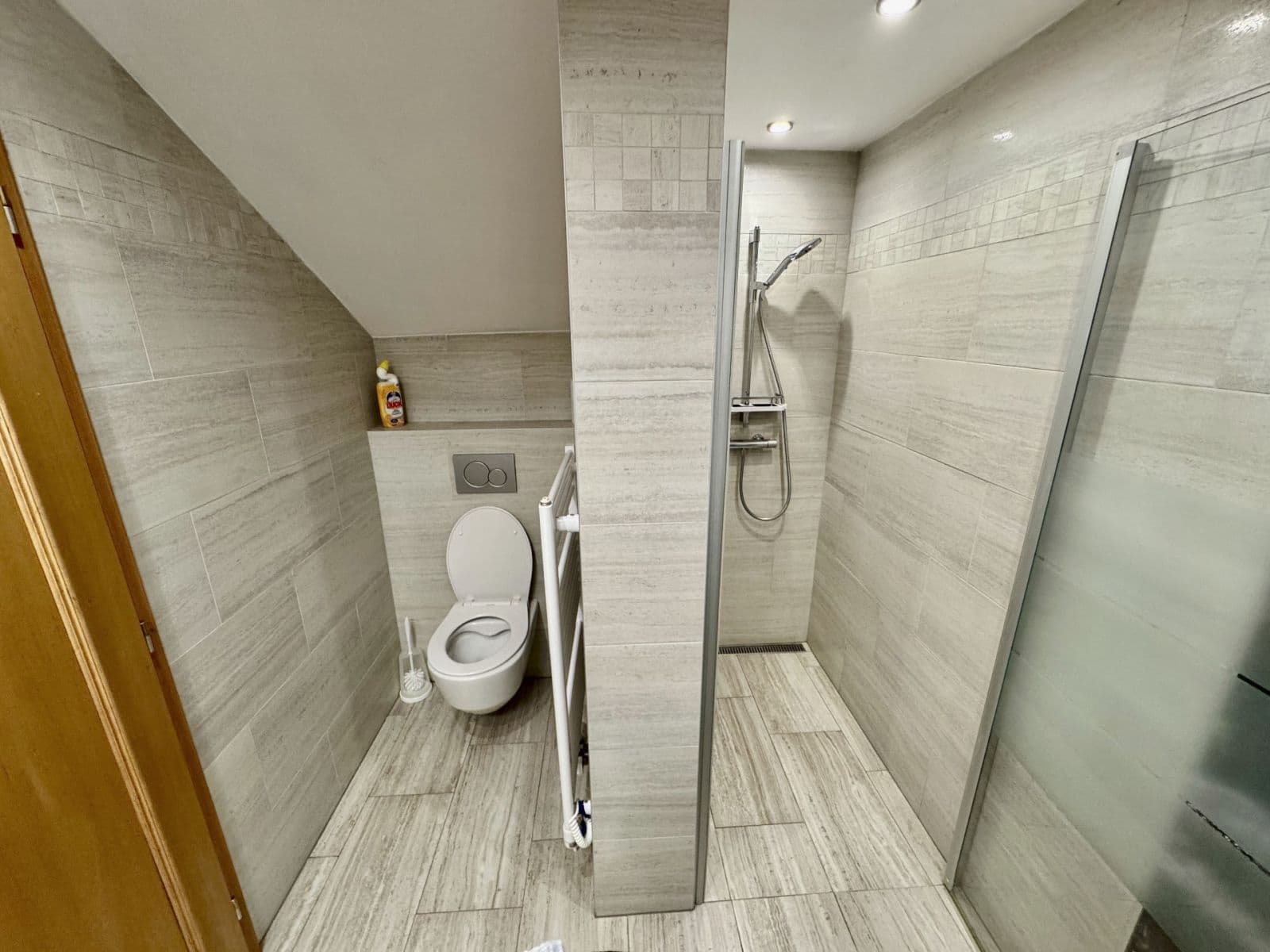 Pronájem bytu 1+kk 30 m², Hajní, Praha, Praha Pronájem bytu 1+kk 30 m², Hajní, Praha, Praha