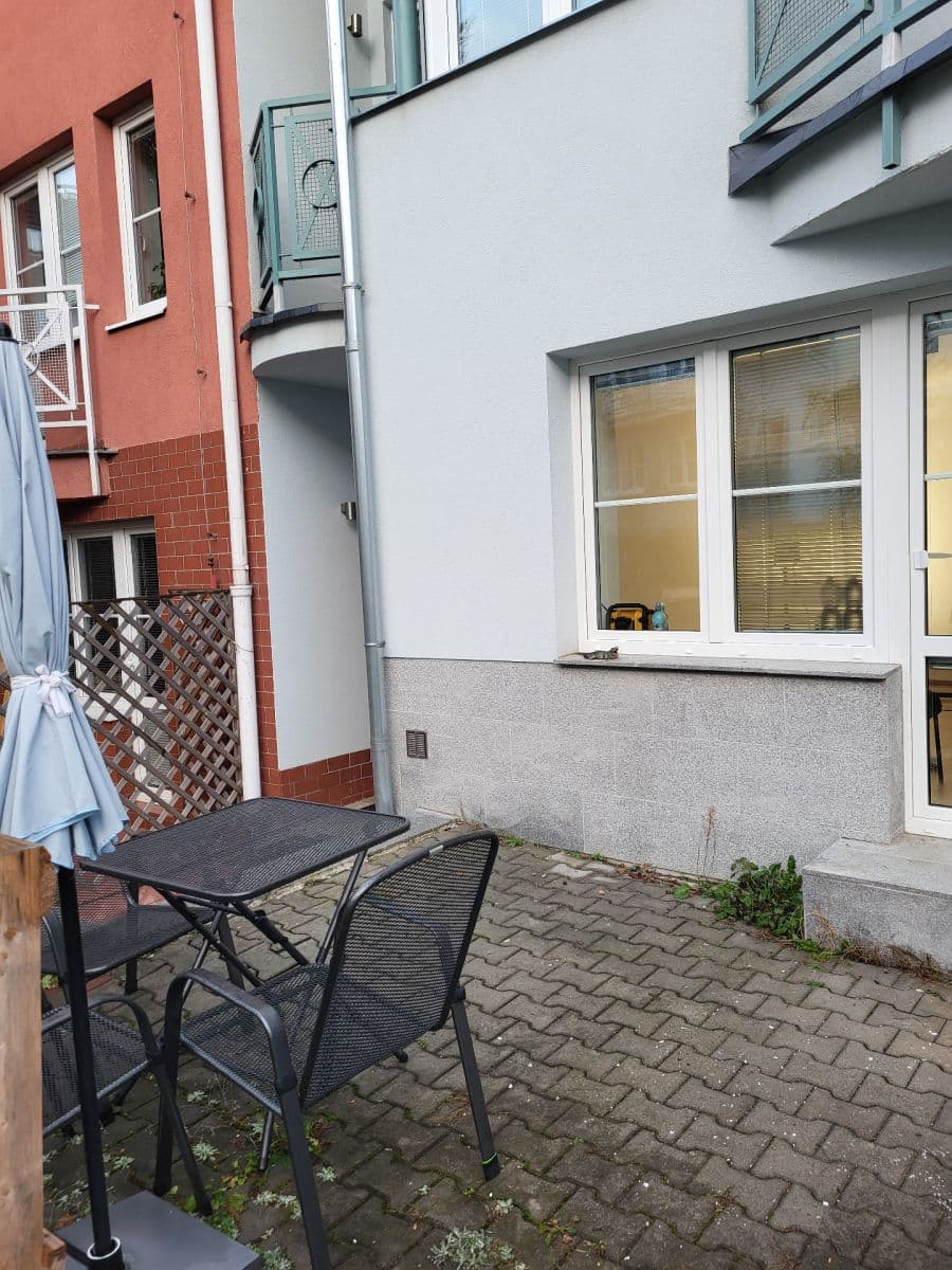 Pronájem bytu 1+kk 30 m², Hajní, Praha, Praha Pronájem bytu 1+kk 30 m², Hajní, Praha, Praha