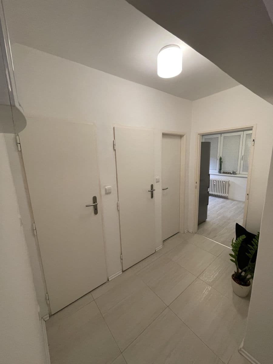 Pronájem bytu 2+1 62 m², Chlumčanského, Praha, Praha Pronájem bytu 2+1 62 m², Chlumčanského, Praha, Praha