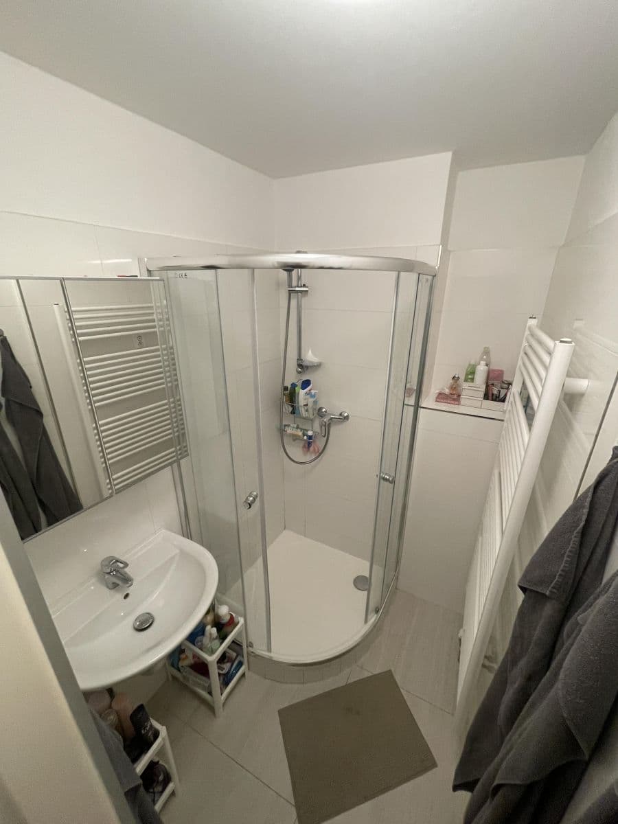 Pronájem bytu 2+1 62 m², Chlumčanského, Praha, Praha Pronájem bytu 2+1 62 m², Chlumčanského, Praha, Praha