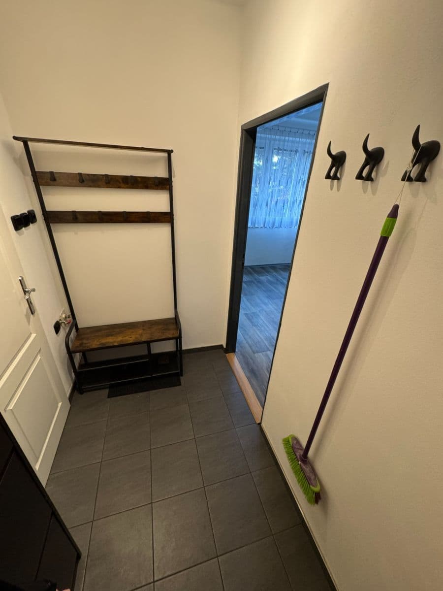 Pronájem bytu Garsoniéra 29 m², 1. máje, Uhlířské Janovice, Středočeský kraj Pronájem bytu Garsoniéra 29 m², 1. máje, Uhlířské Janovice, Středočeský kraj