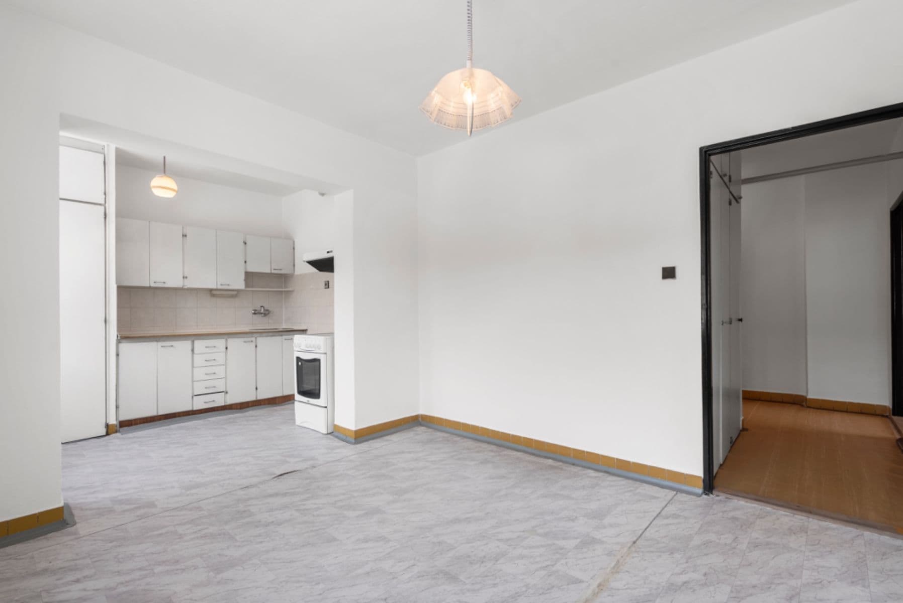 Prodej bytu 3+1 75 m², Jedlová, Pardubický kraj Prodej bytu 3+1 75 m², Jedlová, Pardubický kraj