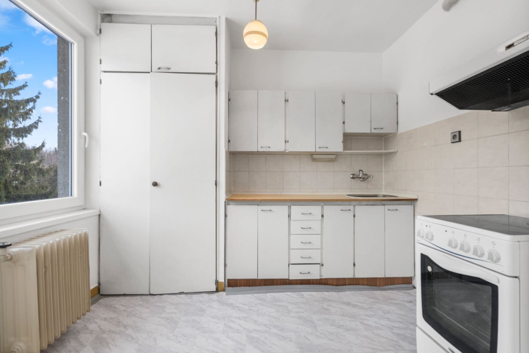 Prodej bytu 3+1 75 m², Jedlová, Pardubický kraj Prodej bytu 3+1 75 m², Jedlová, Pardubický kraj