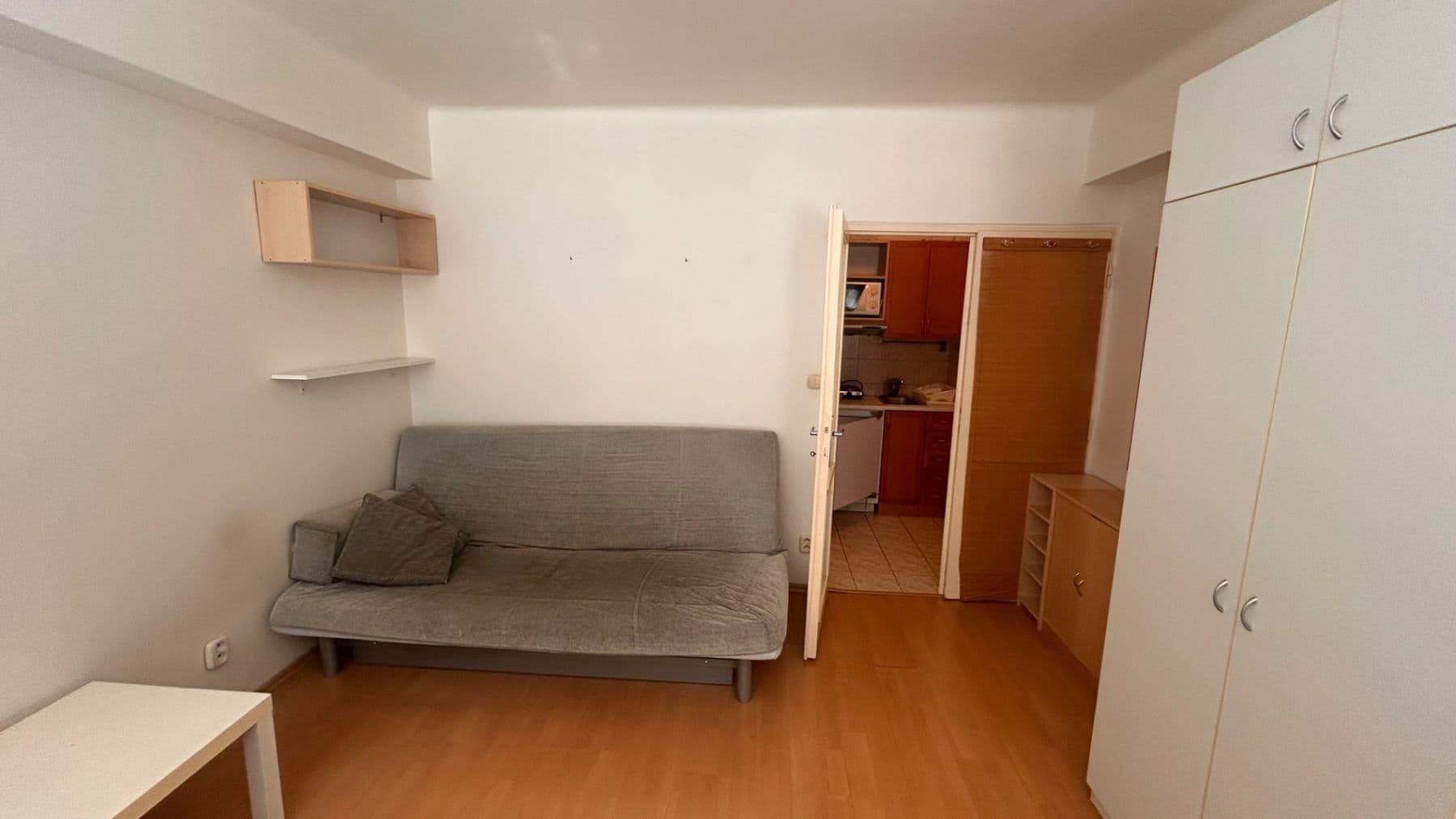 Prodej bytu 1+1 25 m², Vokovická, Praha, Praha Prodej bytu 1+1 25 m², Vokovická, Praha, Praha