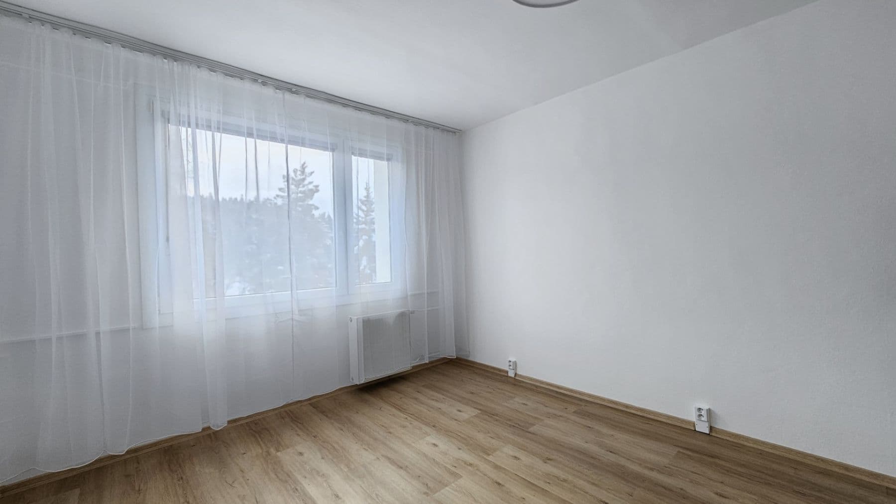 Pronájem bytu 2+kk 37 m², Jeronýmova, Jablonec nad Nisou, Liberecký kraj Pronájem bytu 2+kk 37 m², Jeronýmova, Jablonec nad Nisou, Liberecký kraj