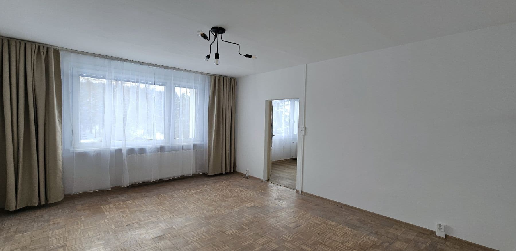 Pronájem bytu 2+kk 37 m², Jeronýmova, Jablonec nad Nisou, Liberecký kraj Pronájem bytu 2+kk 37 m², Jeronýmova, Jablonec nad Nisou, Liberecký kraj