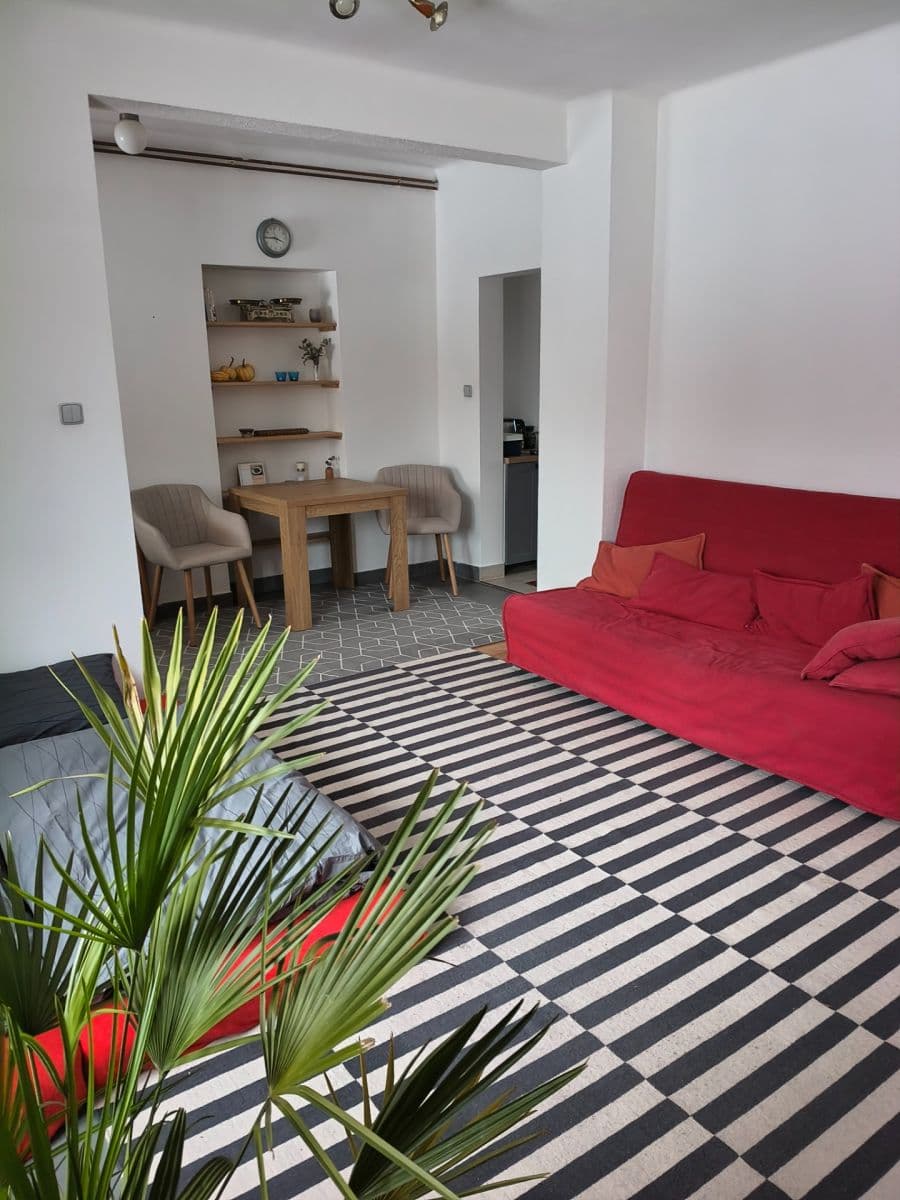 Pronájem bytu 1+1 50 m², Mírová, Studená, Jihočeský kraj Pronájem bytu 1+1 50 m², Mírová, Studená, Jihočeský kraj