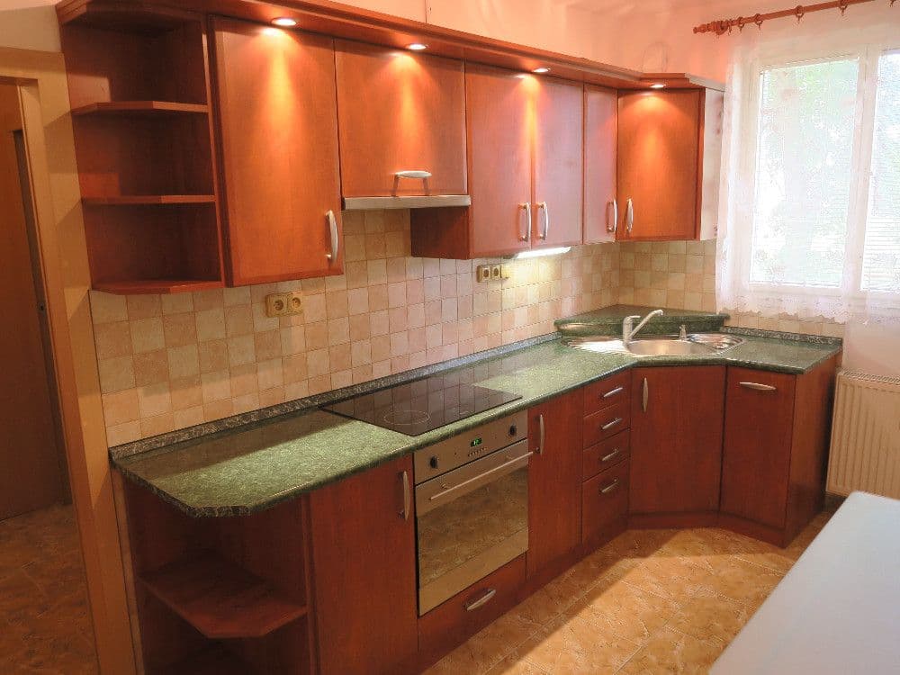 Pronájem bytu 1+1 44 m², Helsinská, Kladno, Středočeský kraj Pronájem bytu 1+1 44 m², Helsinská, Kladno, Středočeský kraj