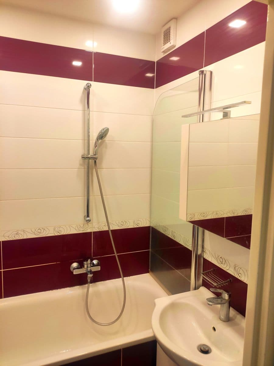 Pronájem bytu 2+1 55 m², Krásného, Brno, Jihomoravský kraj Pronájem bytu 2+1 55 m², Krásného, Brno, Jihomoravský kraj