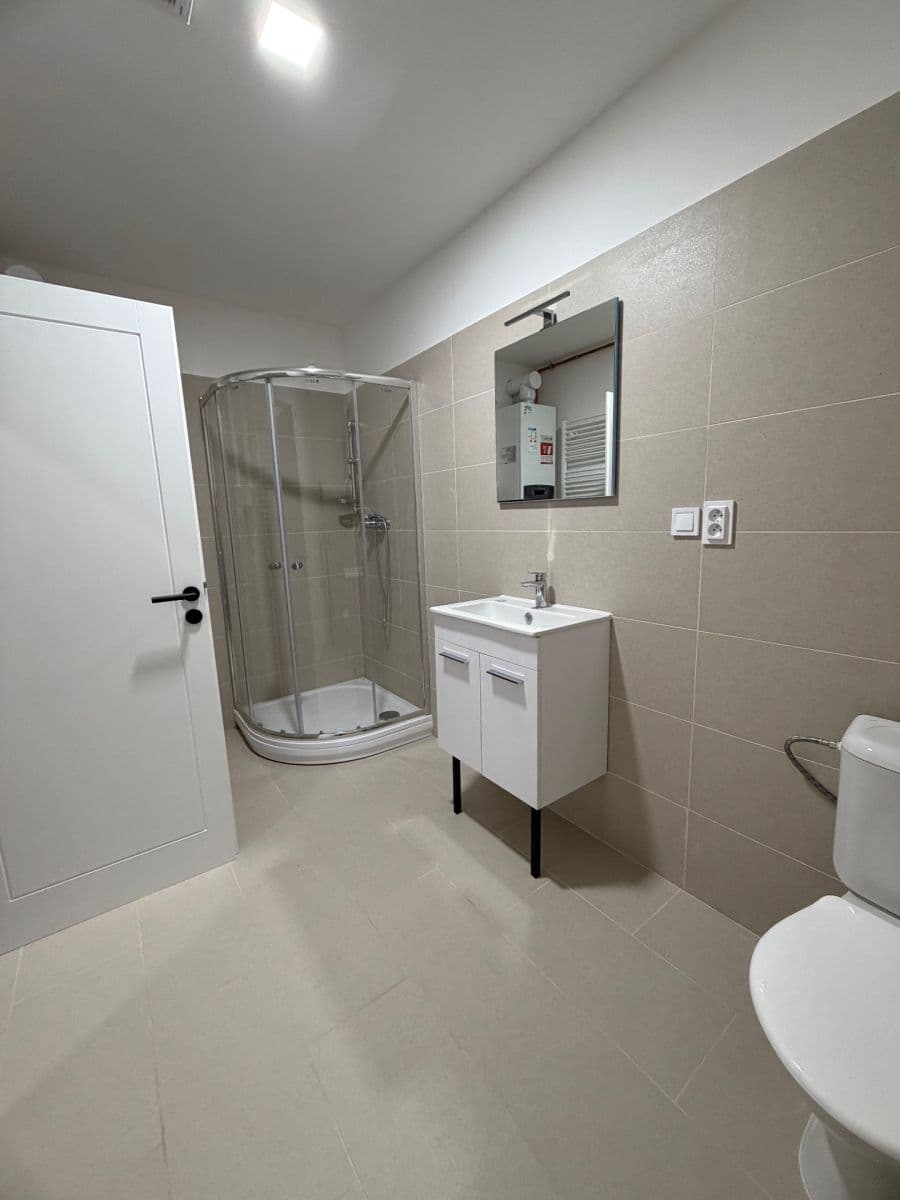 Pronájem bytu 3+1 104 m², Masarykova třída, Teplice, Ústecký kraj Pronájem bytu 3+1 104 m², Masarykova třída, Teplice, Ústecký kraj