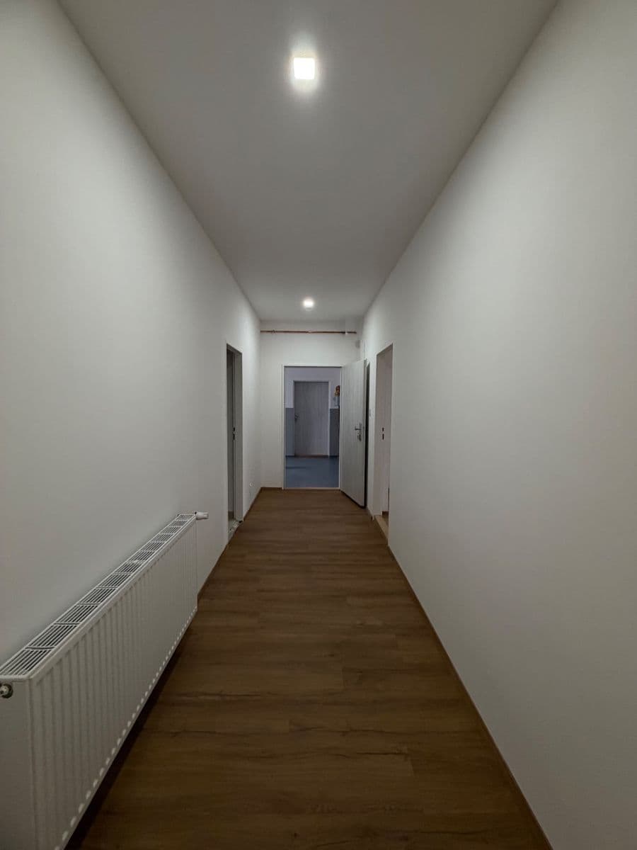 Pronájem bytu 3+1 104 m², Masarykova třída, Teplice, Ústecký kraj Pronájem bytu 3+1 104 m², Masarykova třída, Teplice, Ústecký kraj