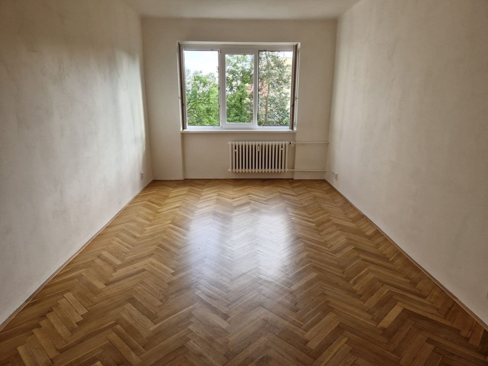 Prodej bytu 2+1 54 m², Jihlavská, Praha, Praha Prodej bytu 2+1 54 m², Jihlavská, Praha, Praha