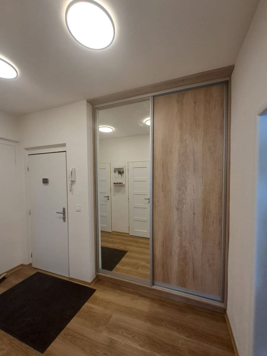 Prodej bytu 2+1 54 m², Jihlavská, Praha, Praha Prodej bytu 2+1 54 m², Jihlavská, Praha, Praha