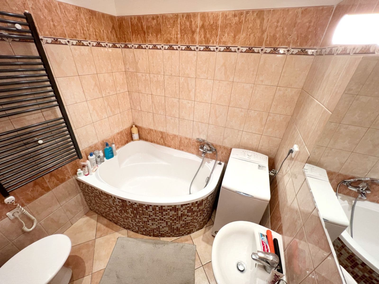 Pronájem bytu 2+kk 42 m², Sevastopolská, Praha, Praha Pronájem bytu 2+kk 42 m², Sevastopolská, Praha, Praha