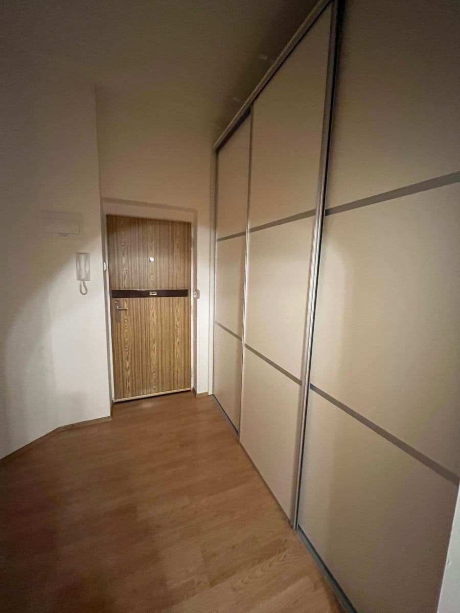 Pronájem bytu 2+1 64 m², Antonínská, Brno, Jihomoravský kraj Pronájem bytu 2+1 64 m², Antonínská, Brno, Jihomoravský kraj