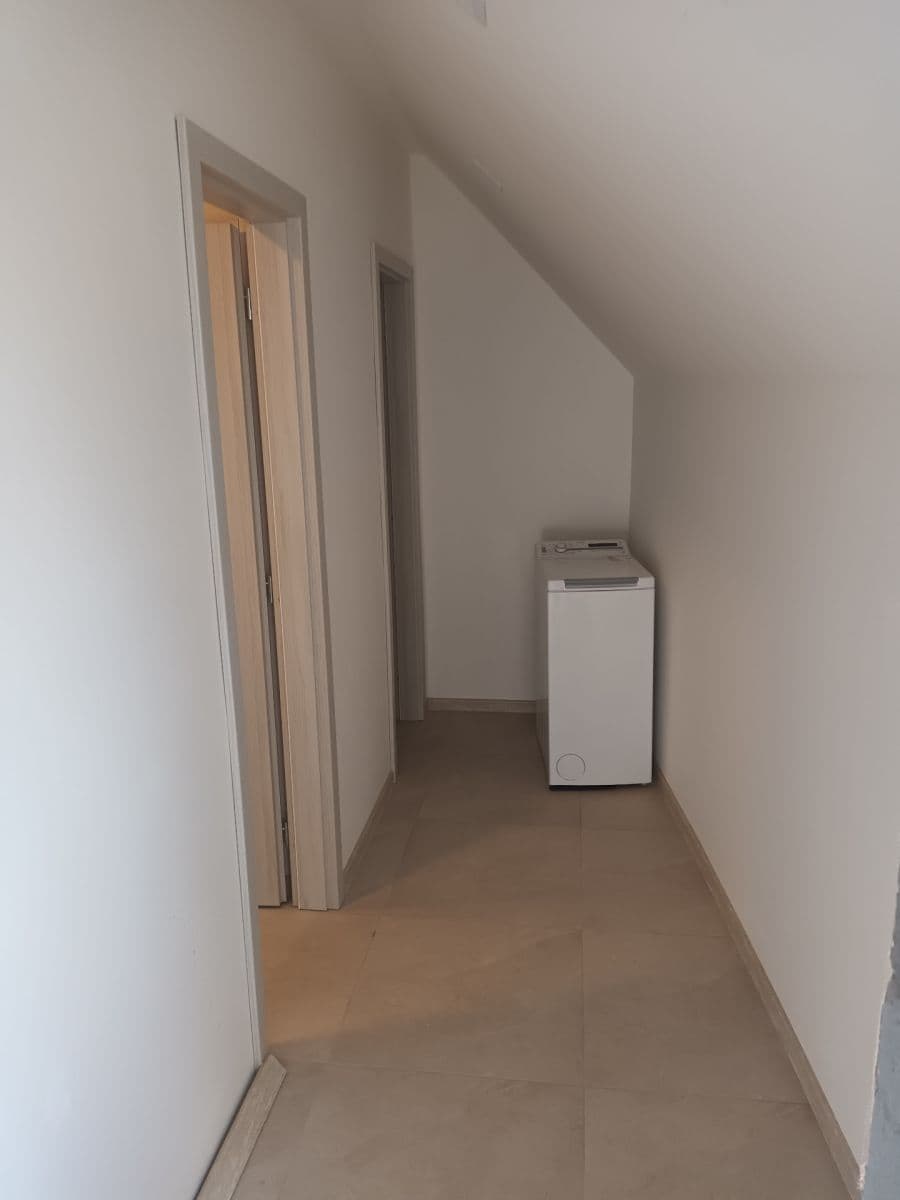 Pronájem bytu 2+kk 55 m², 4. května, Želechovice nad Dřevnicí, Zlínský kraj Pronájem bytu 2+kk 55 m², 4. května, Želechovice nad Dřevnicí, Zlínský kraj