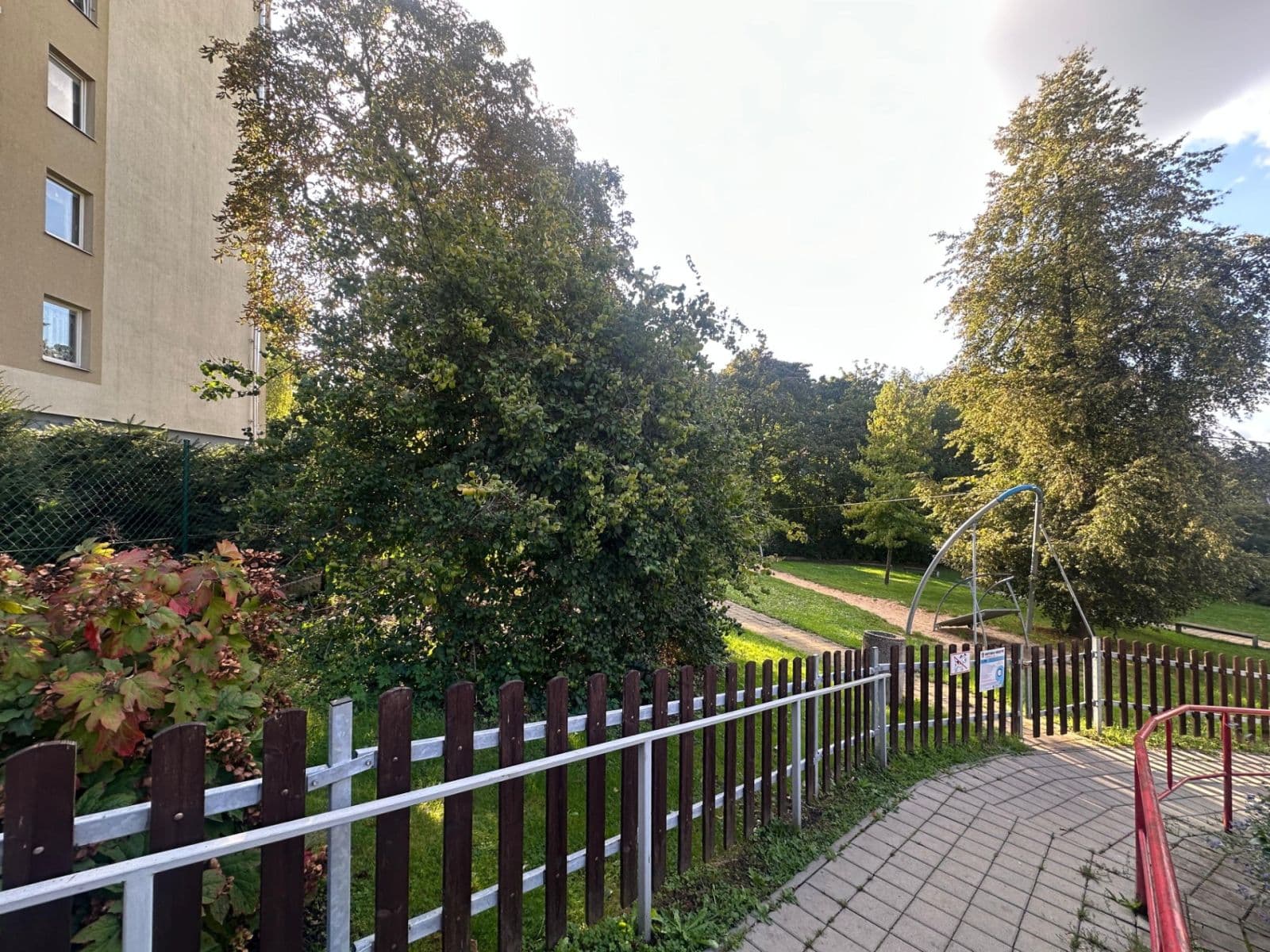 Pronájem bytu 3+1 87 m², Odlehlá, Praha, Praha Pronájem bytu 3+1 87 m², Odlehlá, Praha, Praha