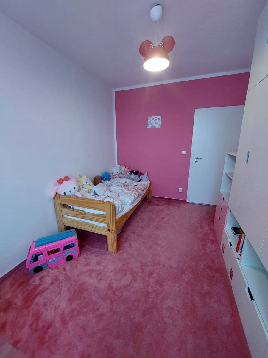 Prodej bytu 5+1 93 m², Zimmlerova, Ostrava, Moravskoslezský kraj Prodej bytu 5+1 93 m², Zimmlerova, Ostrava, Moravskoslezský kraj