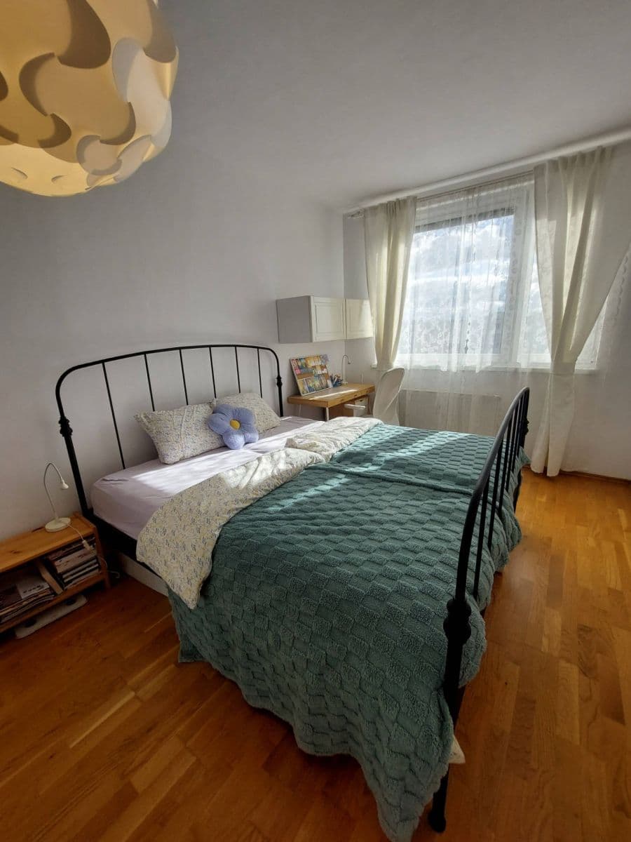 Prodej bytu 5+1 93 m², Zimmlerova, Ostrava, Moravskoslezský kraj Prodej bytu 5+1 93 m², Zimmlerova, Ostrava, Moravskoslezský kraj
