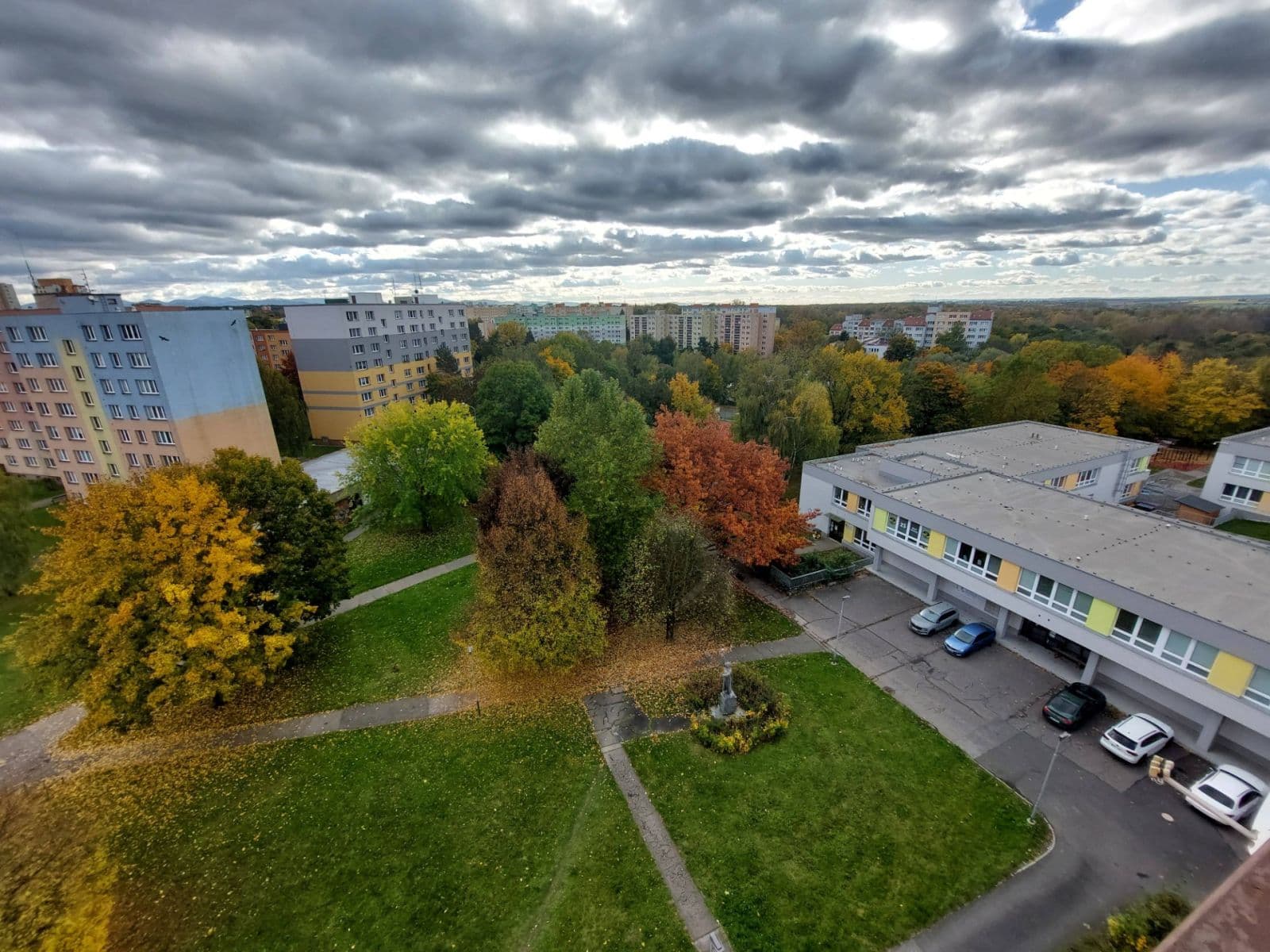 Prodej bytu 5+1 93 m², Zimmlerova, Ostrava, Moravskoslezský kraj Prodej bytu 5+1 93 m², Zimmlerova, Ostrava, Moravskoslezský kraj