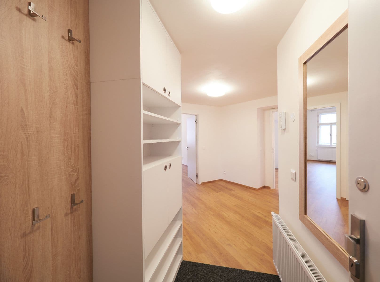 Pronájem bytu 4+kk 115 m², Kolínská, Praha, Praha Pronájem bytu 4+kk 115 m², Kolínská, Praha, Praha