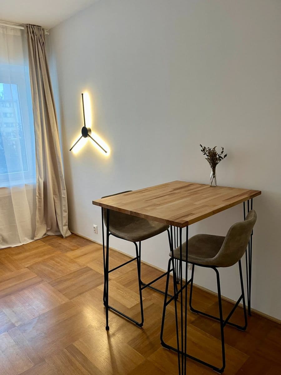 Pronájem bytu 1+1 32 m², Cihlářská, Brno, Jihomoravský kraj Pronájem bytu 1+1 32 m², Cihlářská, Brno, Jihomoravský kraj