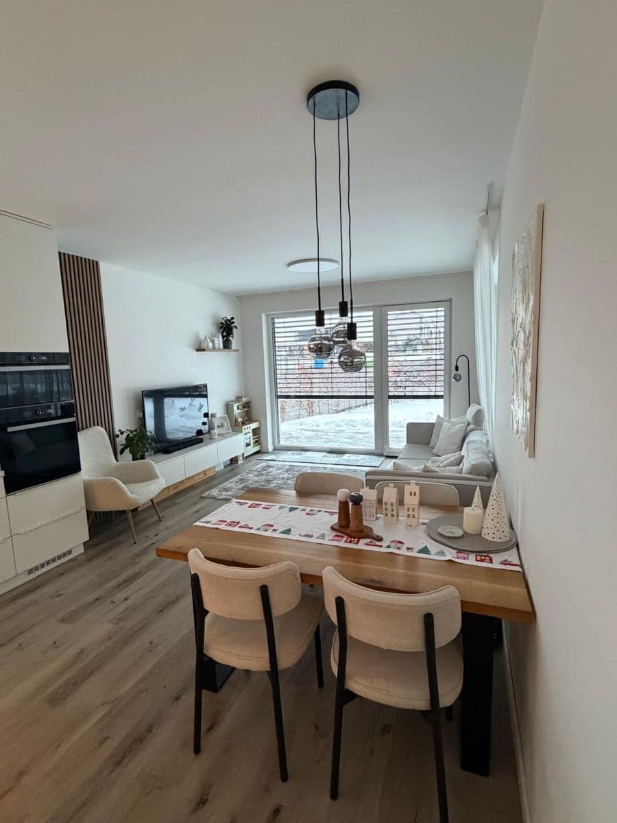 Prodej bytu 3+kk 71 m², Pod Horkou, Strančice, Středočeský kraj Prodej bytu 3+kk 71 m², Pod Horkou, Strančice, Středočeský kraj