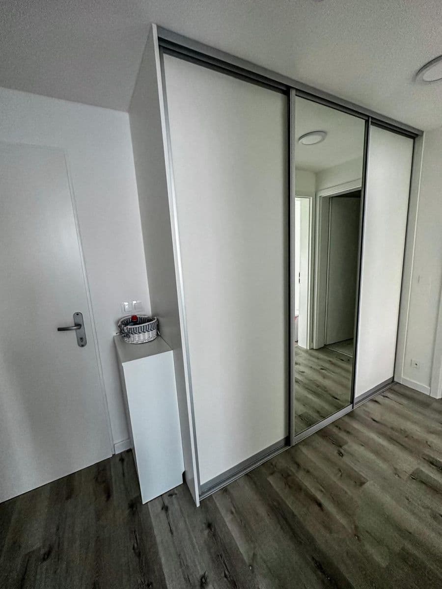 Prodej bytu 3+kk 71 m², Pod Horkou, Strančice, Středočeský kraj Prodej bytu 3+kk 71 m², Pod Horkou, Strančice, Středočeský kraj