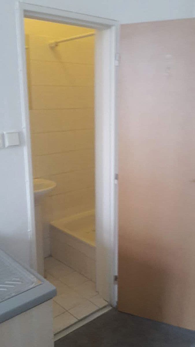 Pronájem bytu 1+1 38 m², Kotevní, Praha, Praha Pronájem bytu 1+1 38 m², Kotevní, Praha, Praha