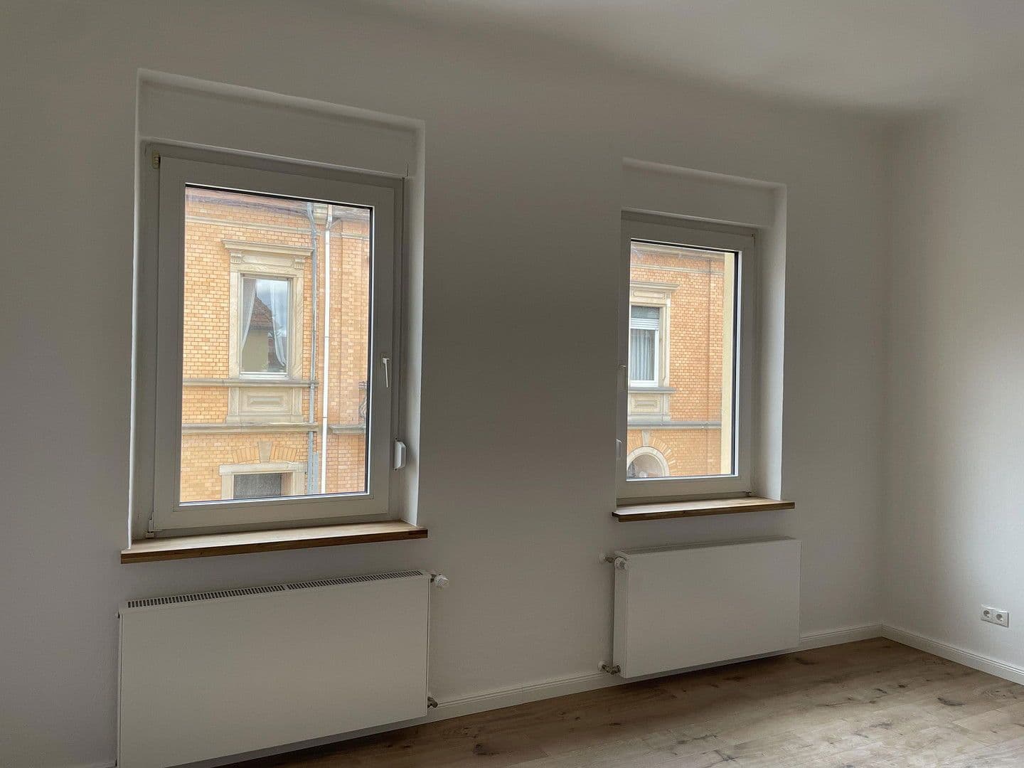 Pronájem bytu 4+1 108 m², Paulstr. 14, Speyer, Porýní-Falc Pronájem bytu 4+1 108 m², Paulstr. 14, Speyer, Porýní-Falc
