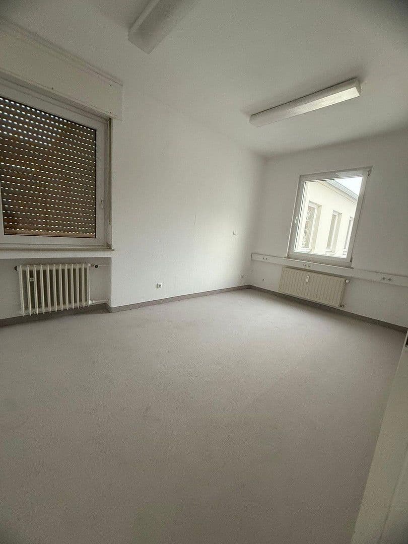 Pronájem kanceláře 139 m², Herkulesstraße 9-11, Essen, Severní Porýní-Vestfálsko Pronájem kanceláře 139 m², Herkulesstraße 9-11, Essen, Severní Porýní-Vestfálsko