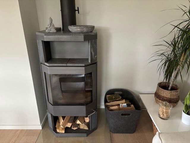 Prodej domu 107 m², pozemek 1.300 m², Bornbachweg 15, Garstedt, Dolní Sasko Prodej domu 107 m², pozemek 1.300 m², Bornbachweg 15, Garstedt, Dolní Sasko