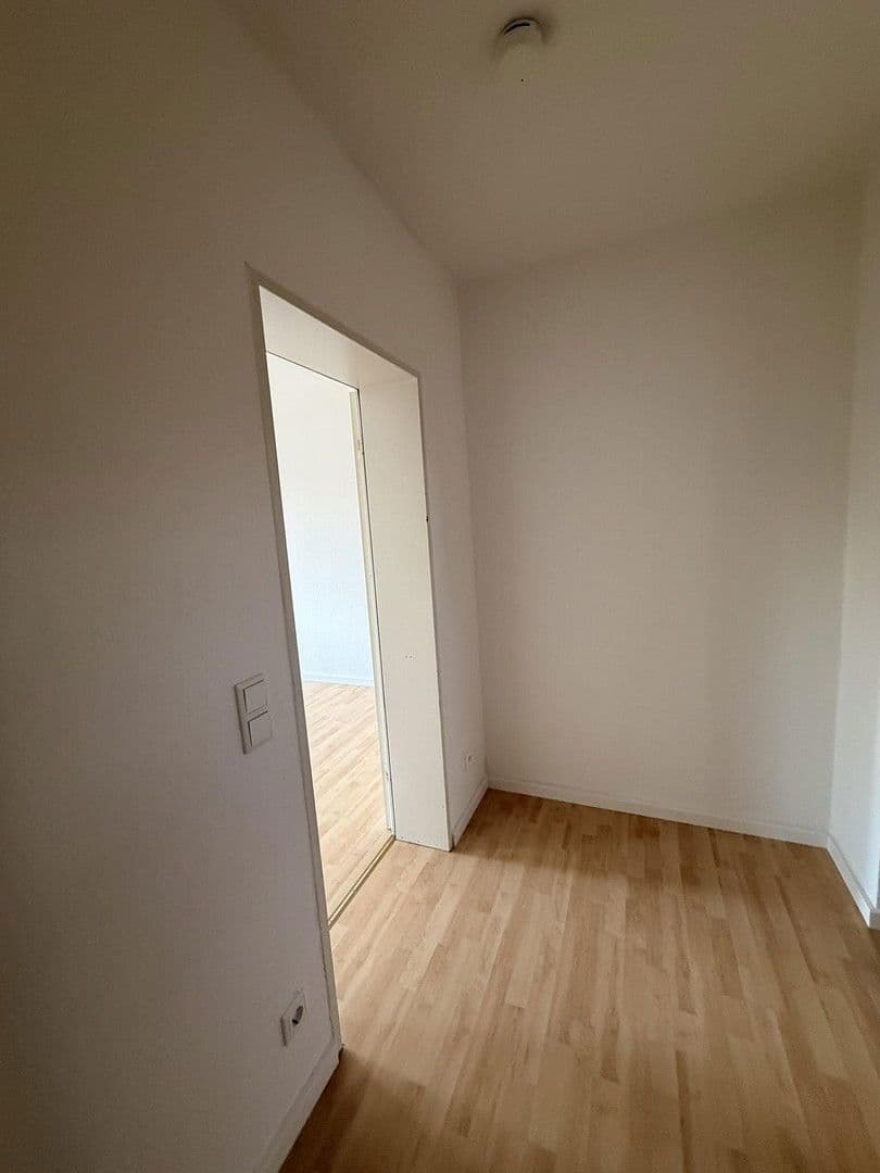 Pronájem bytu 3+1 79 m², Stennerstraße 29, Bielefeld, Severní Porýní-Vestfálsko Pronájem bytu 3+1 79 m², Stennerstraße 29, Bielefeld, Severní Porýní-Vestfálsko