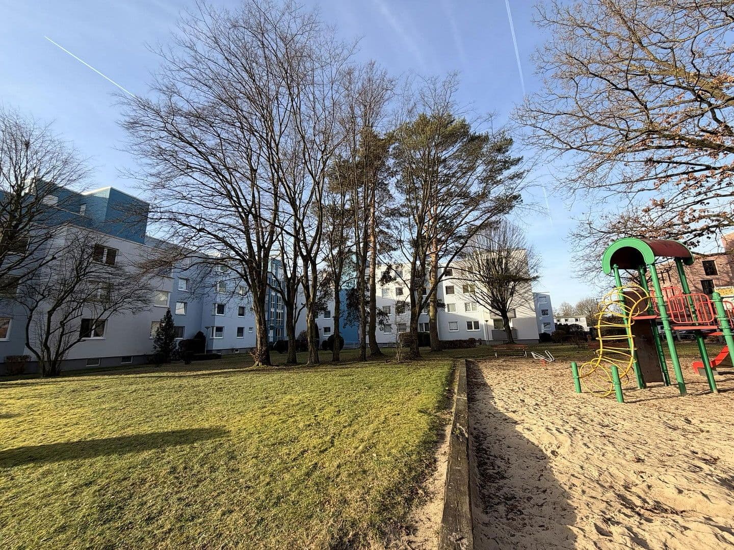 Pronájem bytu 3+1 79 m², Stennerstraße 29, Bielefeld, Severní Porýní-Vestfálsko Pronájem bytu 3+1 79 m², Stennerstraße 29, Bielefeld, Severní Porýní-Vestfálsko